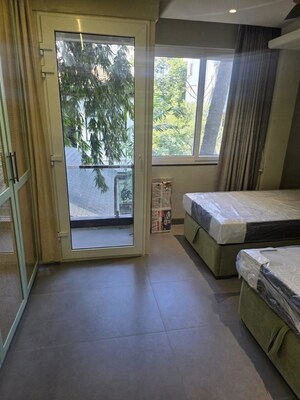 Room in 1 BHK Apartment at Cox Town – for Rent