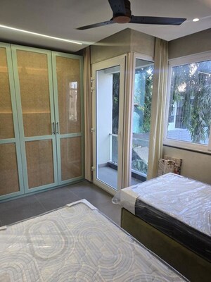 Bedroom in 1 BHK Apartment at Cox Town – for Rent