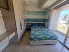 2 BHK Apartment For Rent in Bandra West