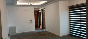 Room in 2 BHK Apartment at Samridhi Luxuriya Avenue, Sector 150 – for Rent