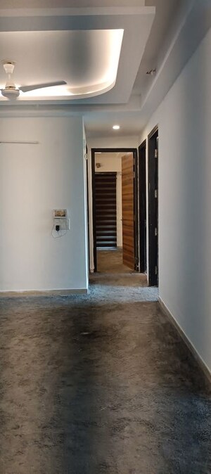 Building Lobby in 2 BHK Apartment at Samridhi Luxuriya Avenue, Sector 150 – for Rent