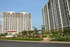 3 BHK + Servant Room Apartment For Sale in Unitech Uniworld City