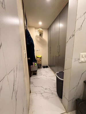 Bathroom in 4 BHK Builder Floor at Palam Vihar Residents Association, Palam Vihar – for Sale