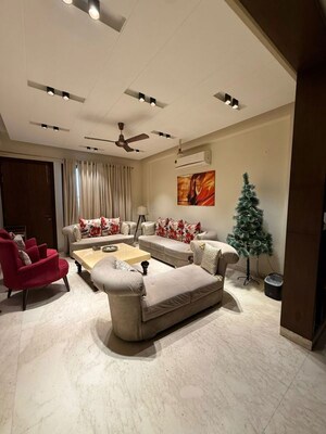Living Room in 4 BHK Builder Floor at Palam Vihar Residents Association, Palam Vihar – for Sale