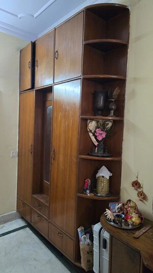 Furnished Amenities in 1 BHK Independent House at RWA Apartments Sector 12, Sector 12 – for Rent