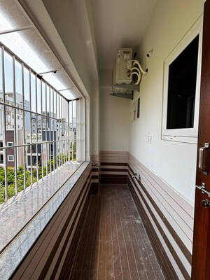 Balcony in 1 BHK Apartment at Kamala Arcade Kondapur, Kondapur – for Rent