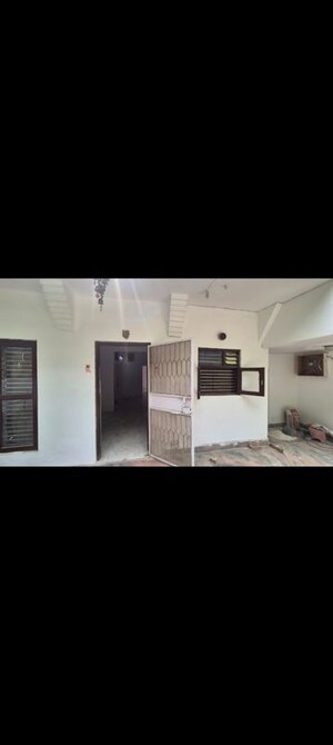 Team Area in 3 BHK Independent House at Palam Vihar Residents Association, Palam Vihar – for Rent