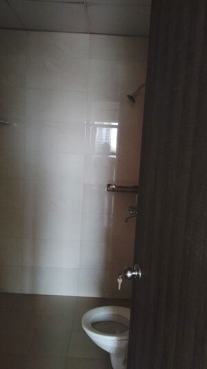 Bathroom in 2 BHK Apartment at Baani City Center, Sector 63 – for Sale