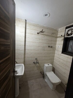 Bathroom in 2 BHK Builder Floor at Palm Residency Chhatarpur, Chattarpur – for Rent