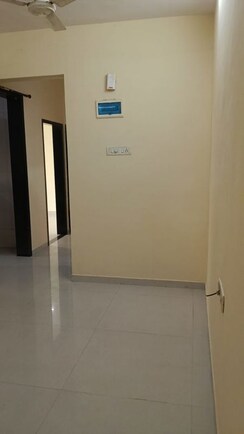 2 BHK + Extra Room Apartment For Rent in Shree Ambika Heritage