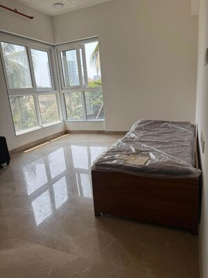 Room in 3 BHK Apartment at Navin Nagar – for Rent
