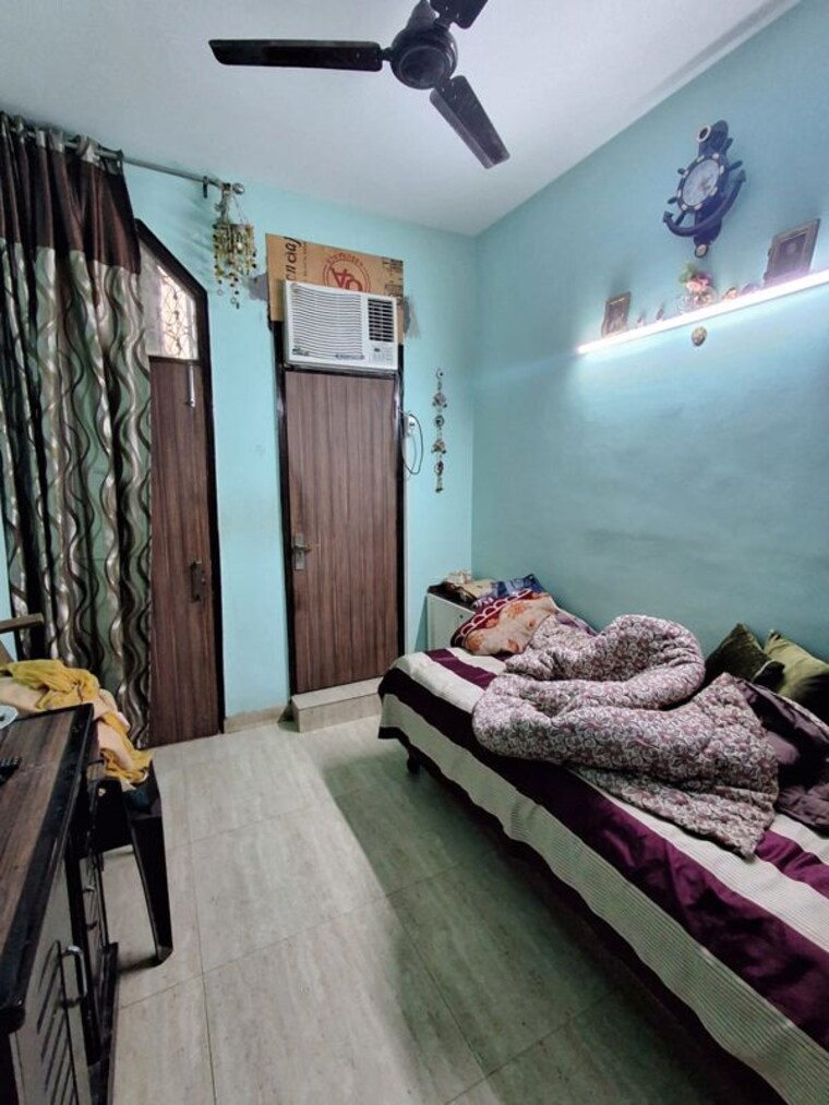 Bedroom, lajpat nagar i 2 Bedroom 900 Sq.Ft. Builder Floor In Lajpat Nagar I Delhi 10381592