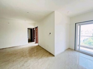 Room in 3 BHK Apartment at Shubh Nirvana, Viman Nagar – for Rent