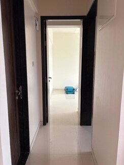 1.5 BHK + Extra Room Apartment For Rent in Sheth Avante