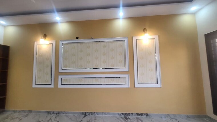 Room, bhabat 2.5 Bedroom 120 Sq.Yd. Independent House In Bhabat Zirakpur 10381628