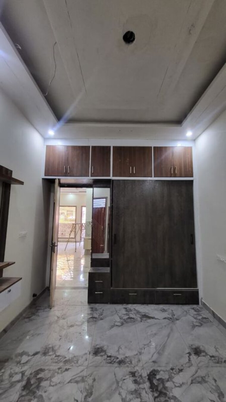 undefined, bhabat 2.5 Bedroom 120 Sq.Yd. Independent House In Bhabat Zirakpur 10381628
