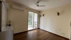 Room in 4 BHK Apartment at Sector 56 – for Rent