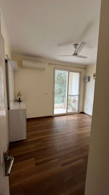4 BHK +Apartment For Rent in Sector 56