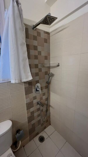 Bathroom in 4 BHK Apartment at Sector 56 – for Rent