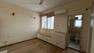 Room in 4 BHK Apartment at Sector 56 – for Rent