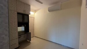 Room in 4 BHK Apartment at Sector 56 – for Rent
