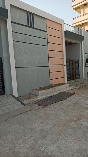 Room in 2 BHK Independent House at Deopuri – for Sale