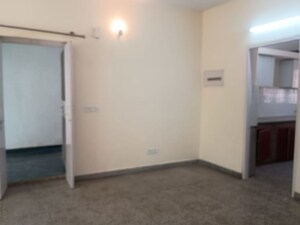 Room in 2 BHK Apartment at Vasant Kunj – for Rent