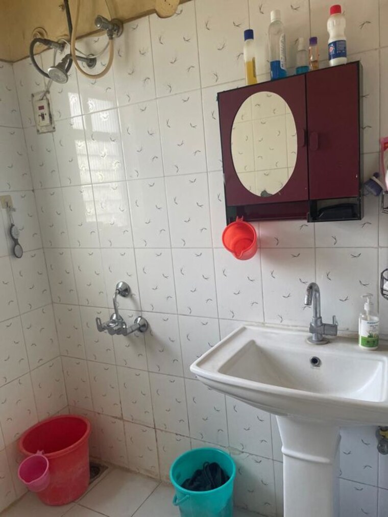 Bathroom, b-u-bhandari-planet-millenium 1 Bedroom 470 Sq.Ft. Apartment In Pimple Saudagar Pune 10381679