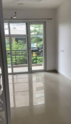 3 BHK + Servant Room Apartment For Rent in Dhoot Time Residency