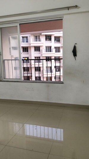 Room in 2 BHK Apartment at Puranik Aldea Anexo, Baner – for Rent