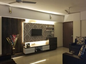 Bedroom in 2 BHK Apartment at Kamgar Putala Vasahat – for Rent