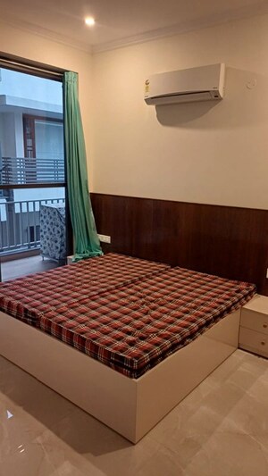 Bedroom in 5 BHK Builder Floor at Sector 5 – for Rent