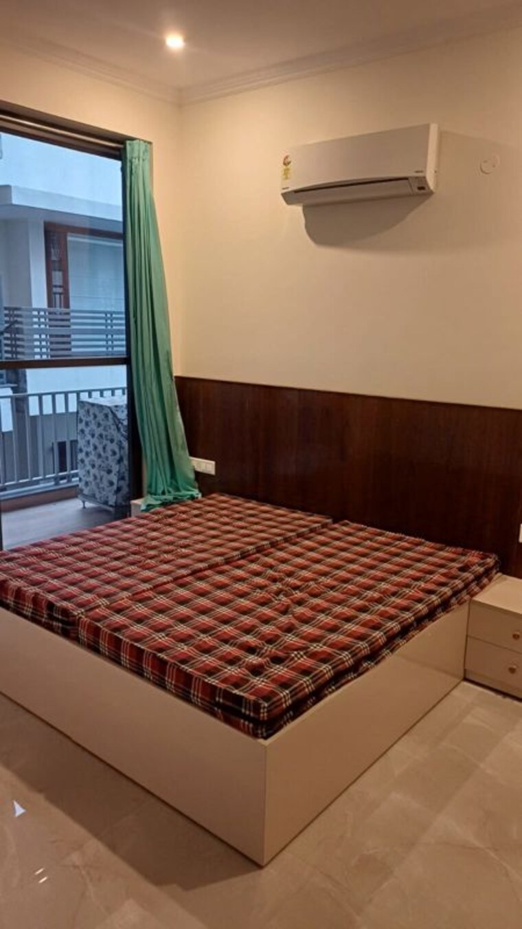 Bedroom, sector 5 5 Bedroom 3000 Sq.Ft. Builder Floor In Sector 5 Panchkula 10381725