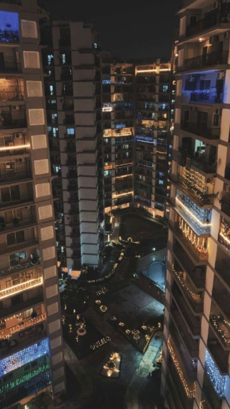 Exterior View, grihapravesh 3.5 Bedroom 1971 Sq.Ft. Apartment In Sector 77 Noida 10381221