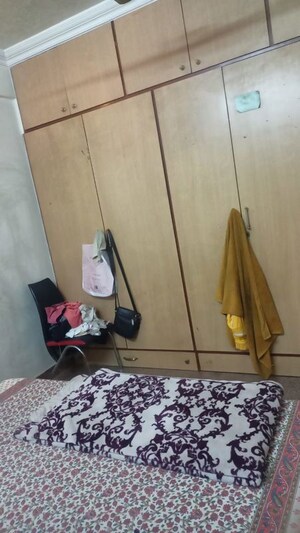 Master Bedroom in 2 BHK Apartment at Shiv Bhagtani Manor 3B CHS, Chandivali – for Rent