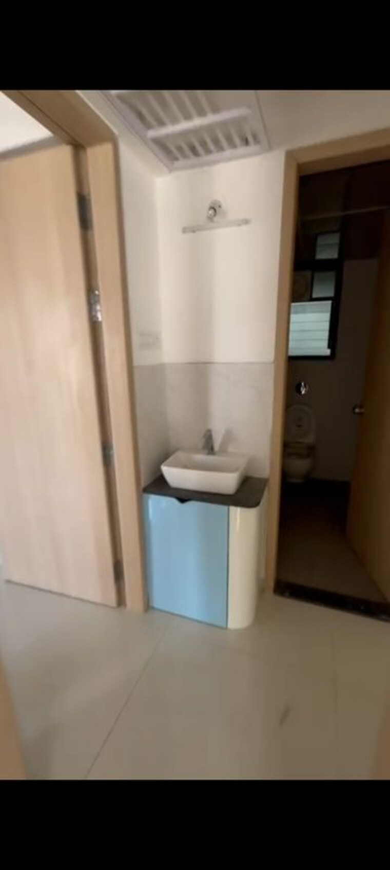 Bathroom, kohinoor-courtyard-one 2 Bedroom 730 Sq.Ft. Apartment In Wakad Pune 10381792
