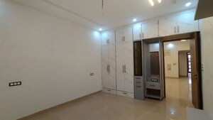 Room in 3.5 BHK Independent House at Kishanpura – for Sale