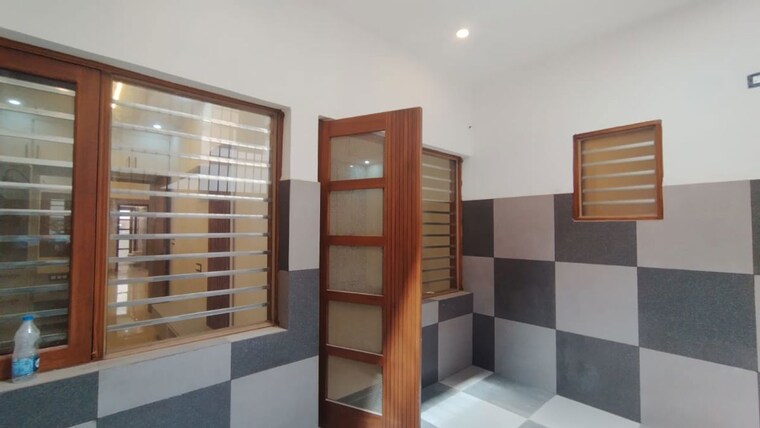 Kitchen, kishanpura 3.5 Bedroom 216 Sq.Yd. Independent House In Kishanpura Zirakpur 10381787