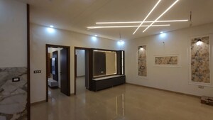 Room in 3.5 BHK Independent House at Kishanpura – for Sale