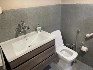 Bathroom in 4 BHK Villa at Nizamuddin East – for Rent