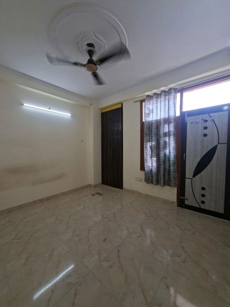 Room, maidan garhi 1 Bedroom 500 Sq.Ft. Builder Floor In Maidan Garhi Delhi 10381825