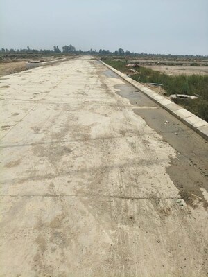   Plot at Barsana – for Sale