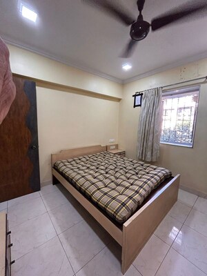 Bedroom in 1.5 BHK Apartment at Emerald CHS, Bandra West – for Rent