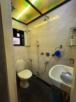 Bathroom in 1.5 BHK Apartment at Emerald CHS, Bandra West – for Rent