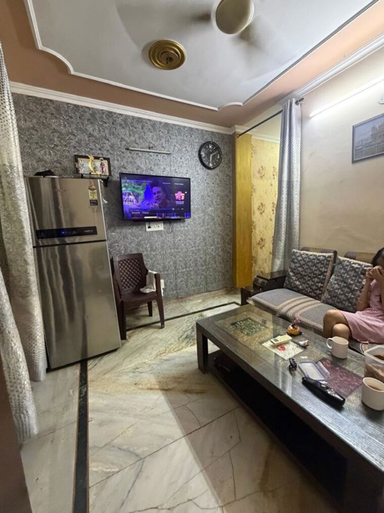 Kitchen, govindpuri 2 Bedroom 75 Sq.Yd. Builder Floor In Govindpuri Delhi 10351408