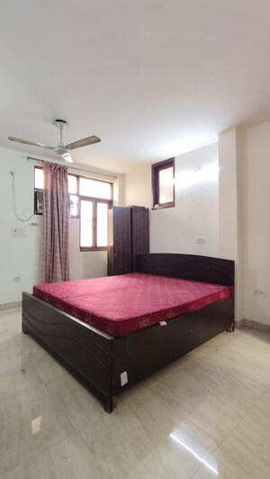 Bedroom in 1 BHK Builder Floor at Neb Sarai – for Rent
