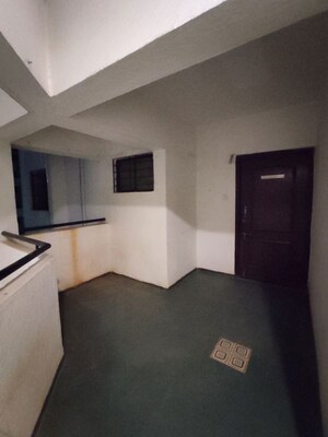 Room in 3 BHK Apartment at Baner – for Sale