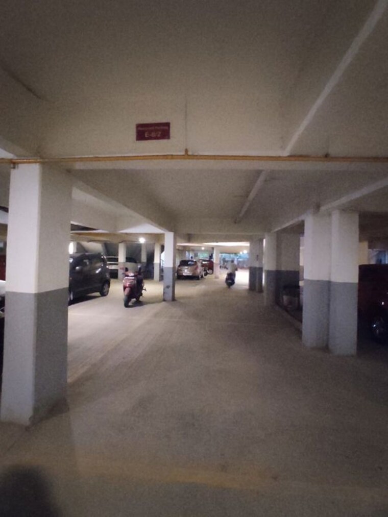  Parking, baner 3 Bedroom 1300 Sq.Ft. Apartment In Baner Pune 10381845