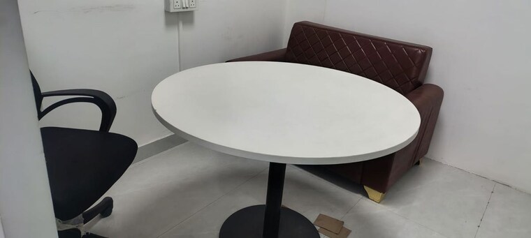 Team Area, sector 63 Commercial Office Space 980 Sq.Ft. In Sector 63 Noida 10381854