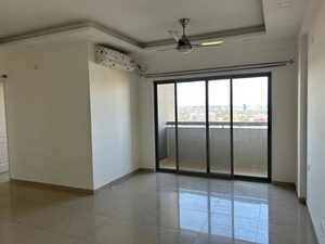 Room in 2 BHK Apartment at Goyal Footprints, Thanisandra Main Road – for Rent